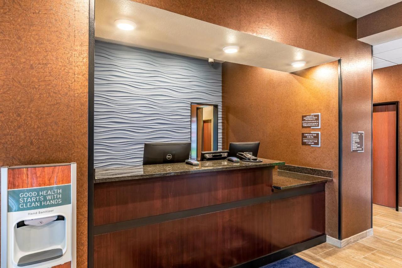 Cobblestone Hotel & Suites הרטפורד מראה חיצוני תמונה